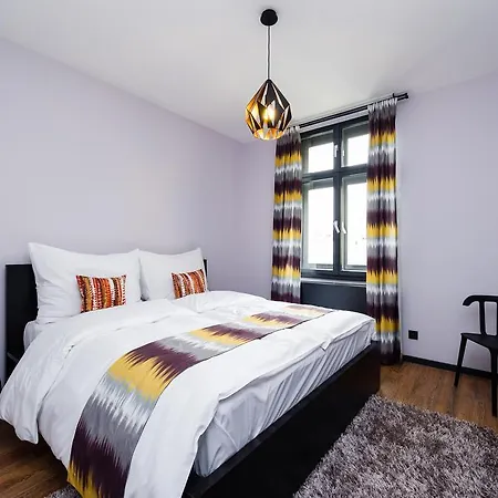 Apartment Empirent Mucha Apartments