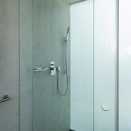 Empirent Mucha Apartments